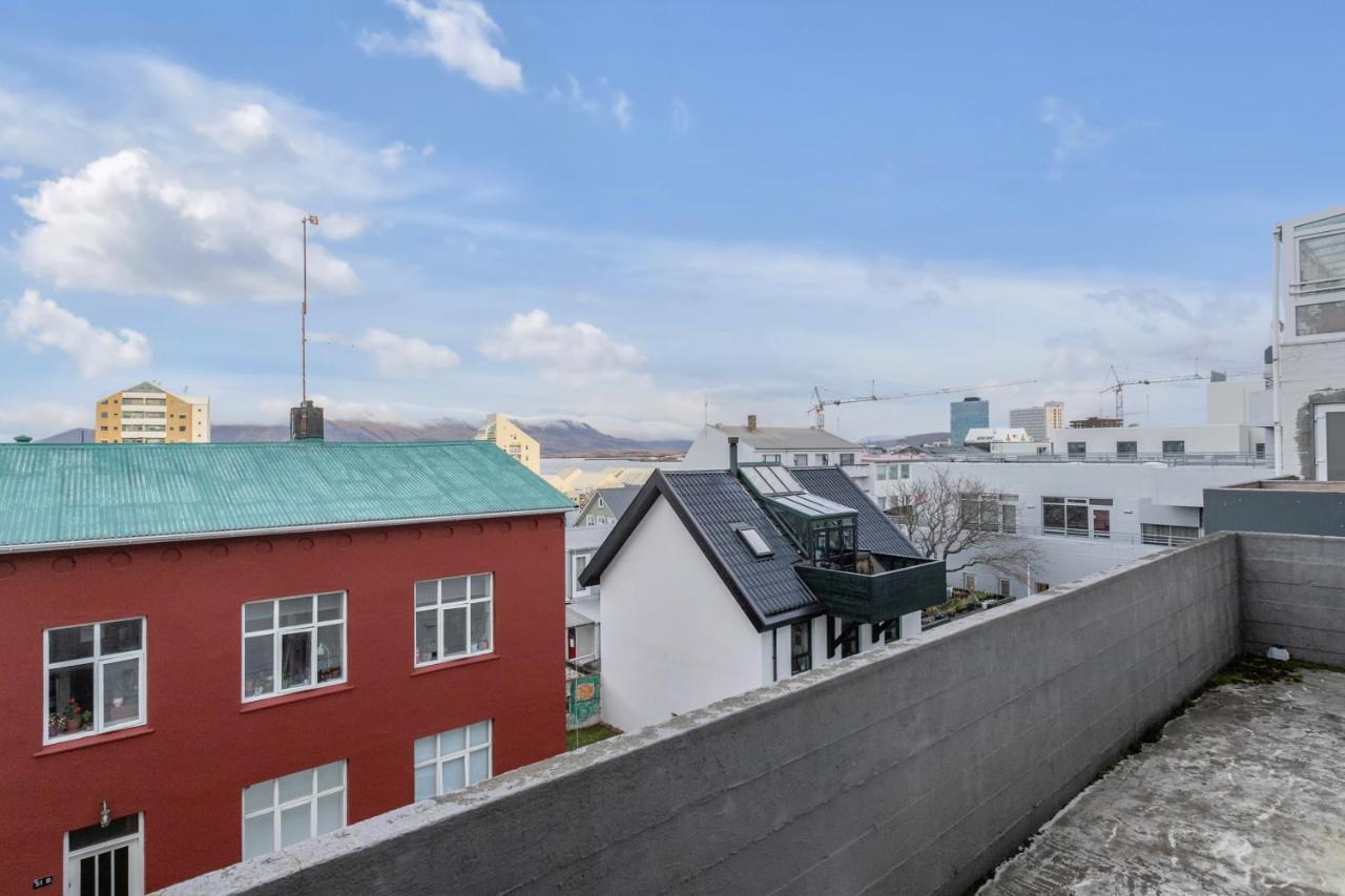 Penthouse Apt On The Shopping Street-Free Parking Reykjavík Exterior foto