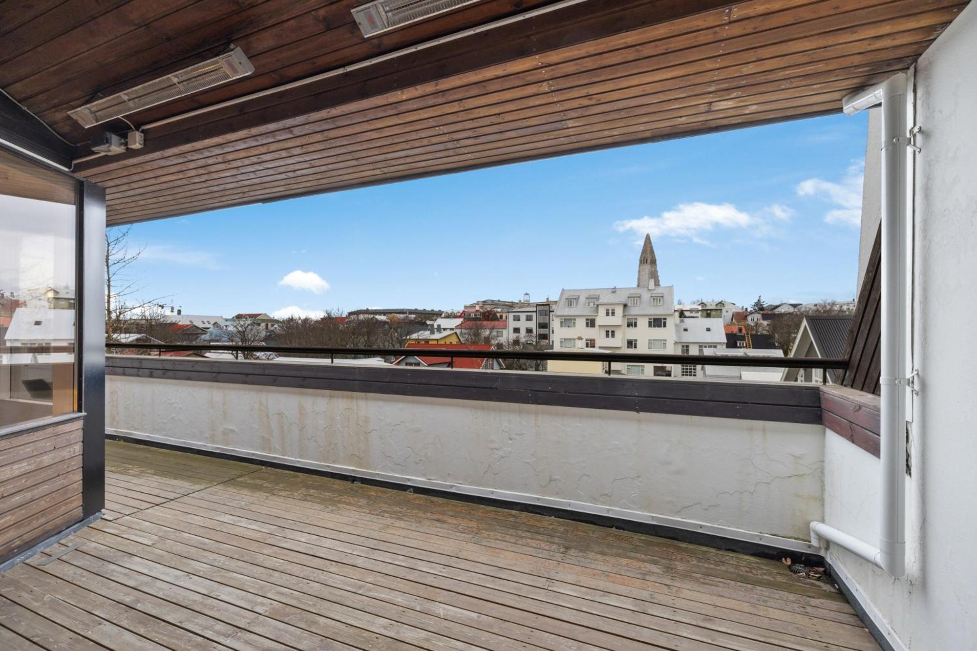 Penthouse Apt On The Shopping Street-Free Parking Reykjavík Exterior foto