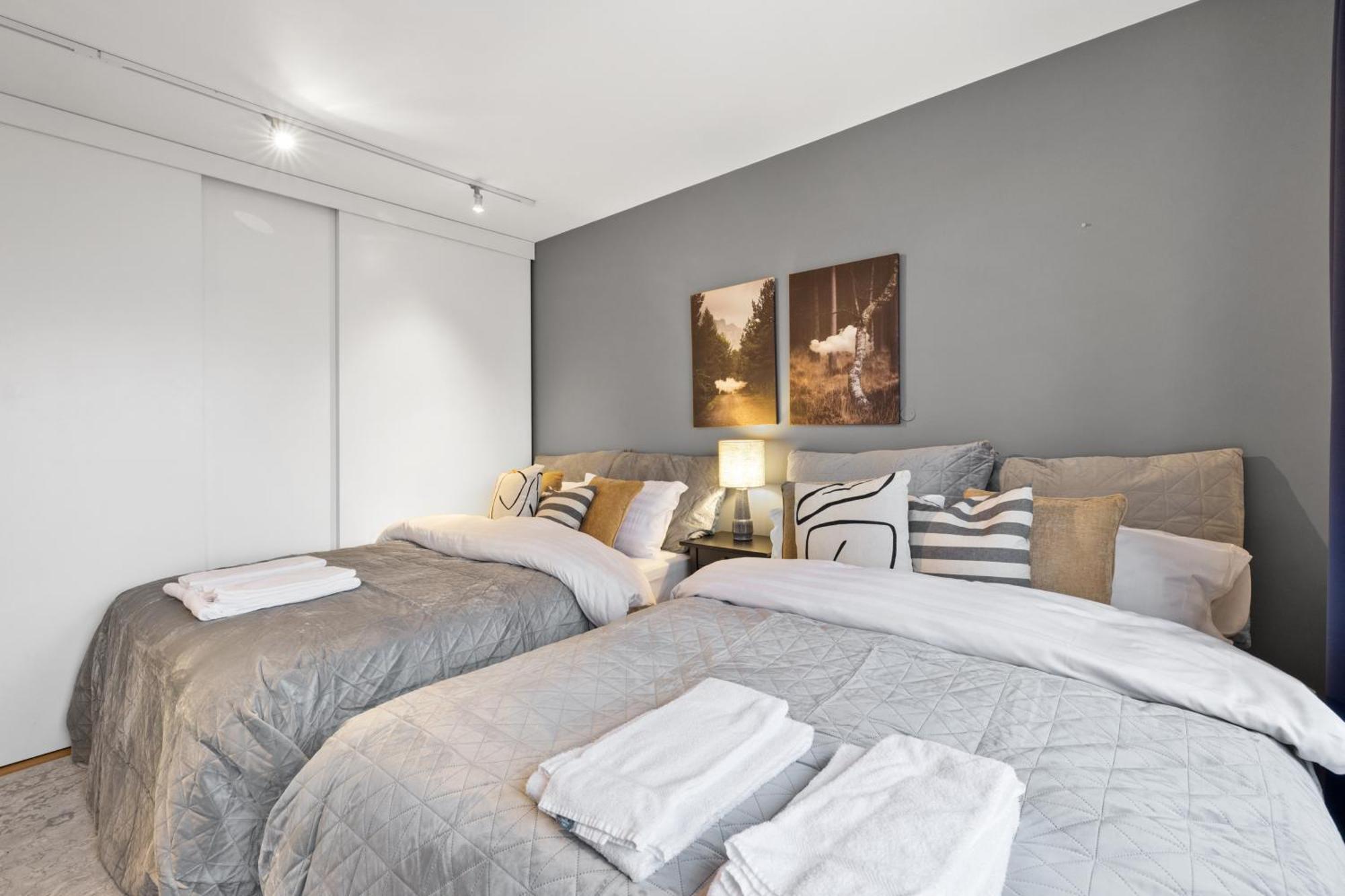 Penthouse Apt On The Shopping Street-Free Parking Reykjavík Exterior foto